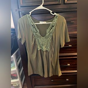 Shortsleeved peasant top